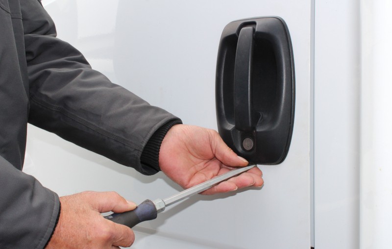 Sicherheitsbleche für Ihr Wohnmobil bei Raudzus in Husum