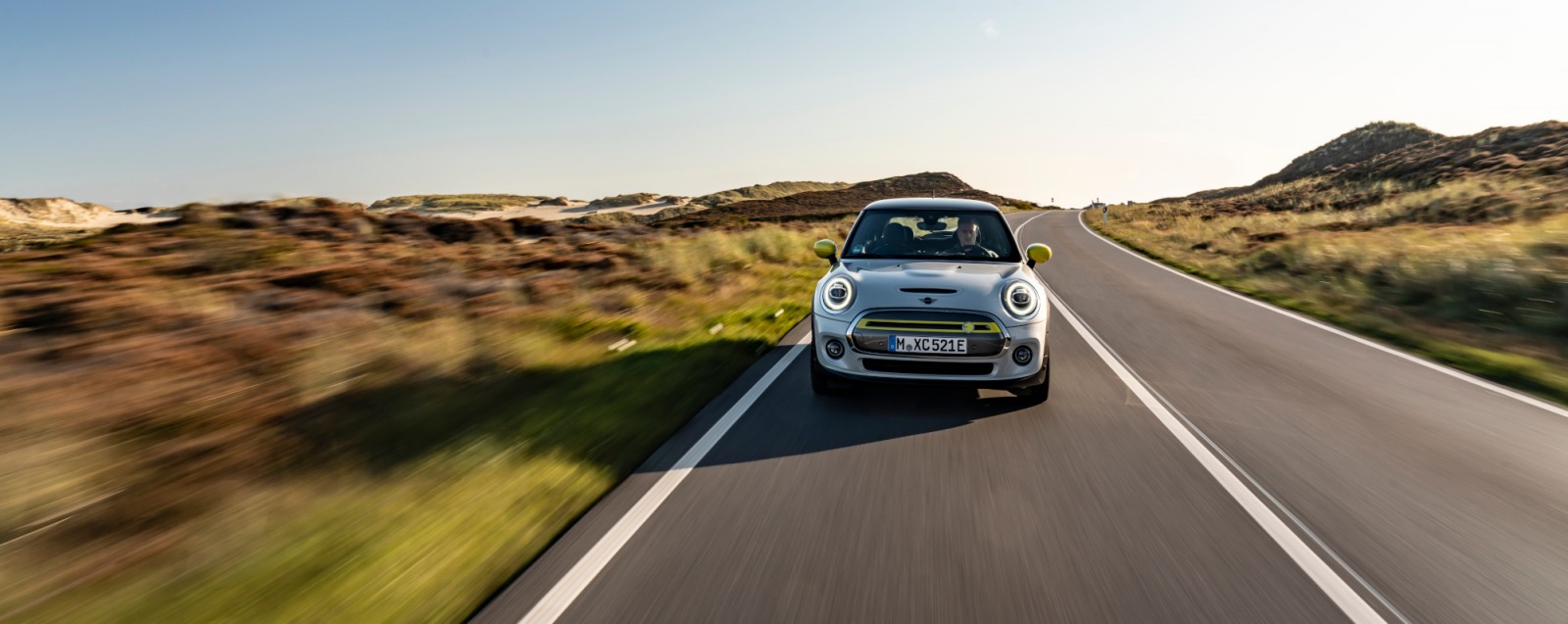 MINI Cooper SE -Raudzus Husum vermittelt Neufahrzeuge 